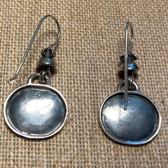 Silpada Silver Swirl Earrings - Picture 5 of 7